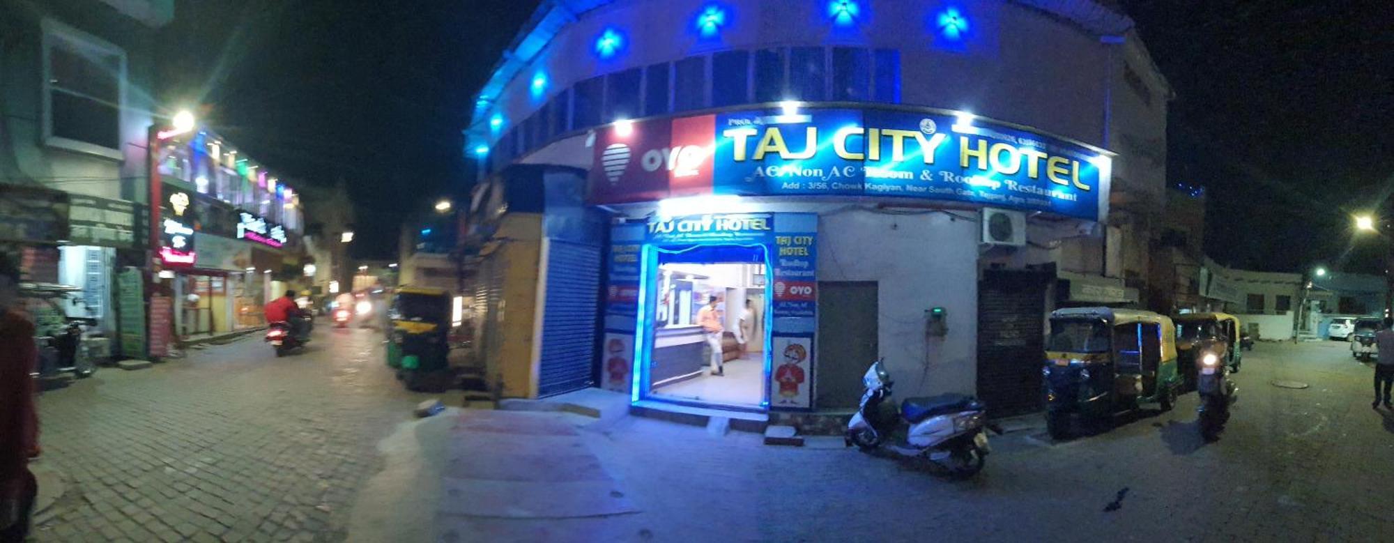 Taj City Hotel Агра Экстерьер фото